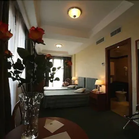 President Hotel Pomezia