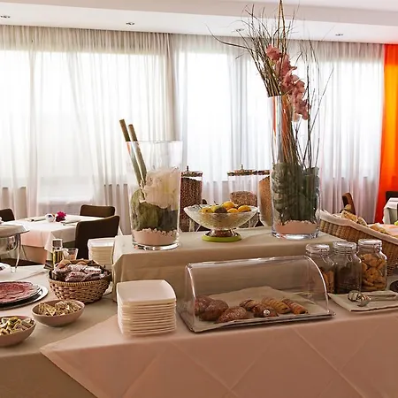 Hotel President 4*