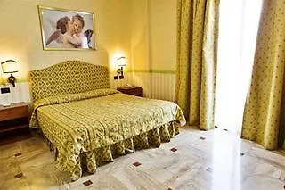 President 4* פומזיה